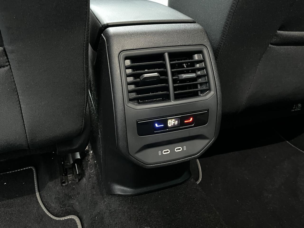 Seat Leon Sportstourer 1.0 TSI Reference Virtual cockpit