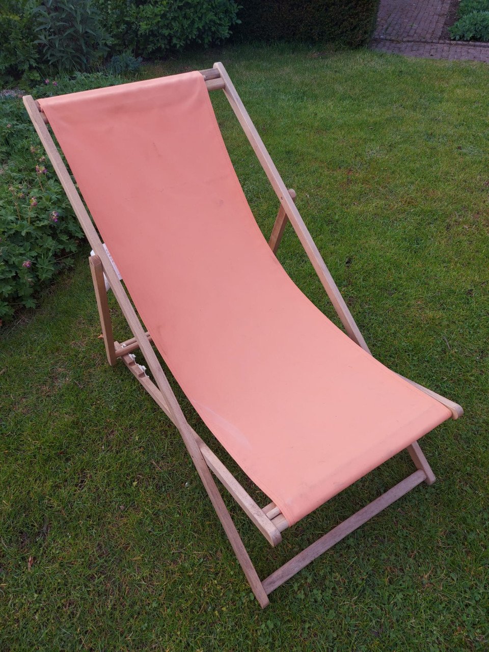 Leuke oranje strandstoel