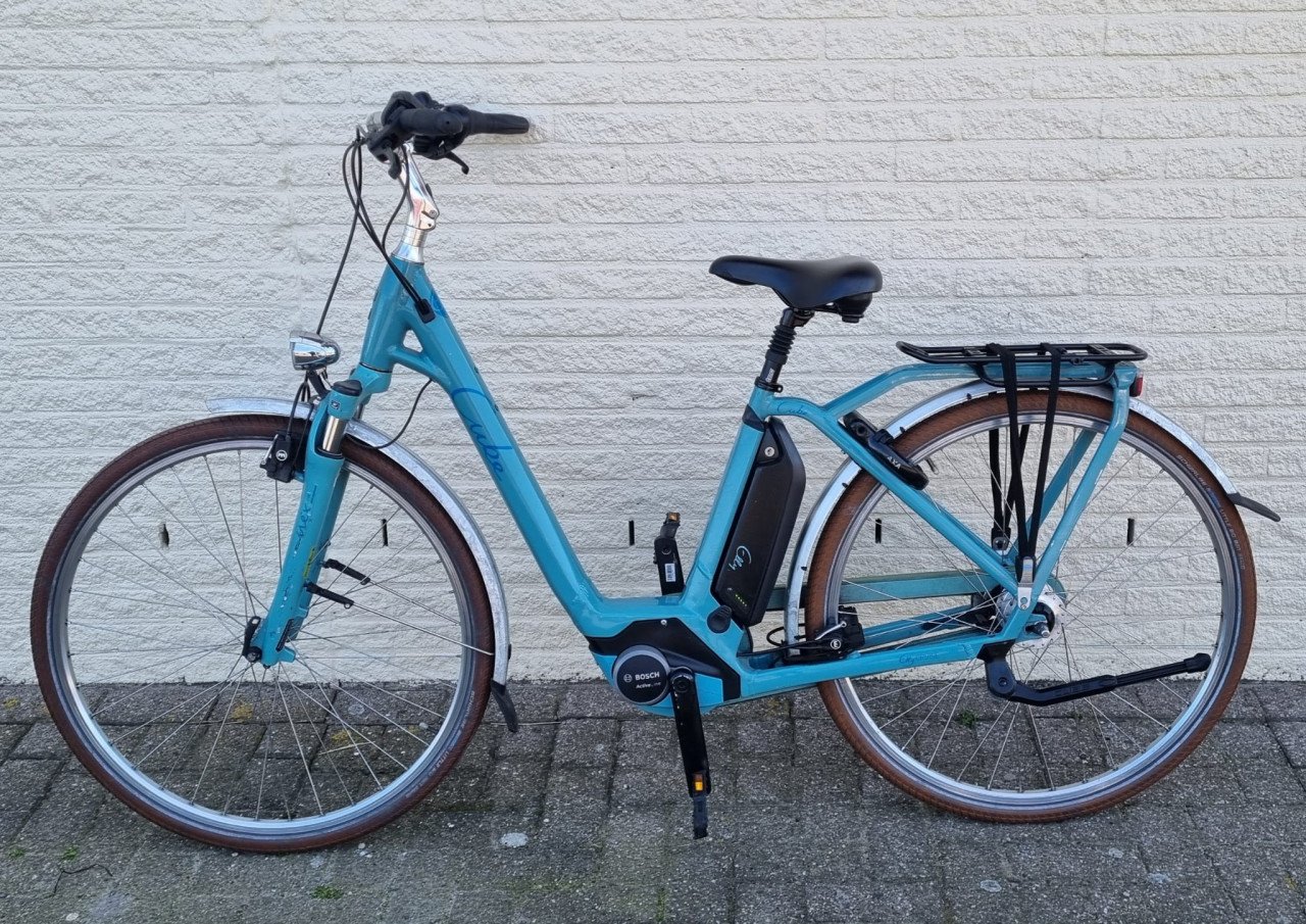Cube City Cruise Bosch middenmotor elektrische fiets 400Wh