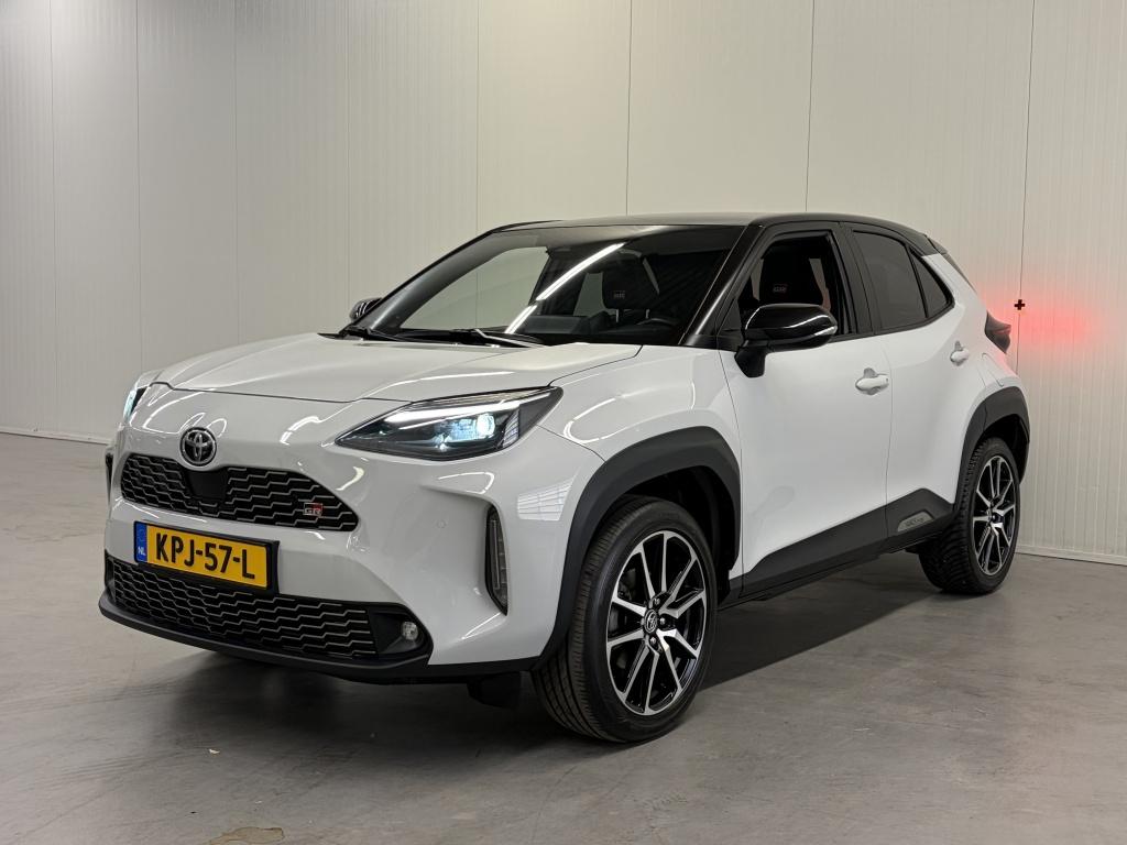 Toyota Yaris Cross 1.5 hybrid gr sport| jbl| stoelverw.| carplay| a.camera|