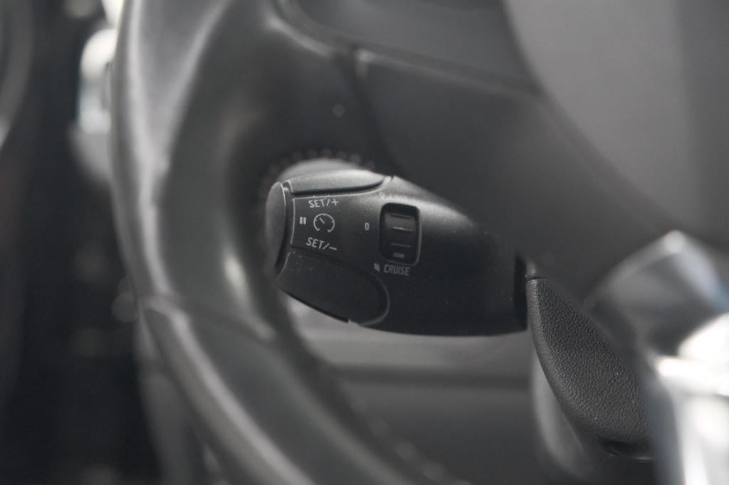 Peugeot 2008 puretech 110 allure | panoramadak | navigatie | camera | parke