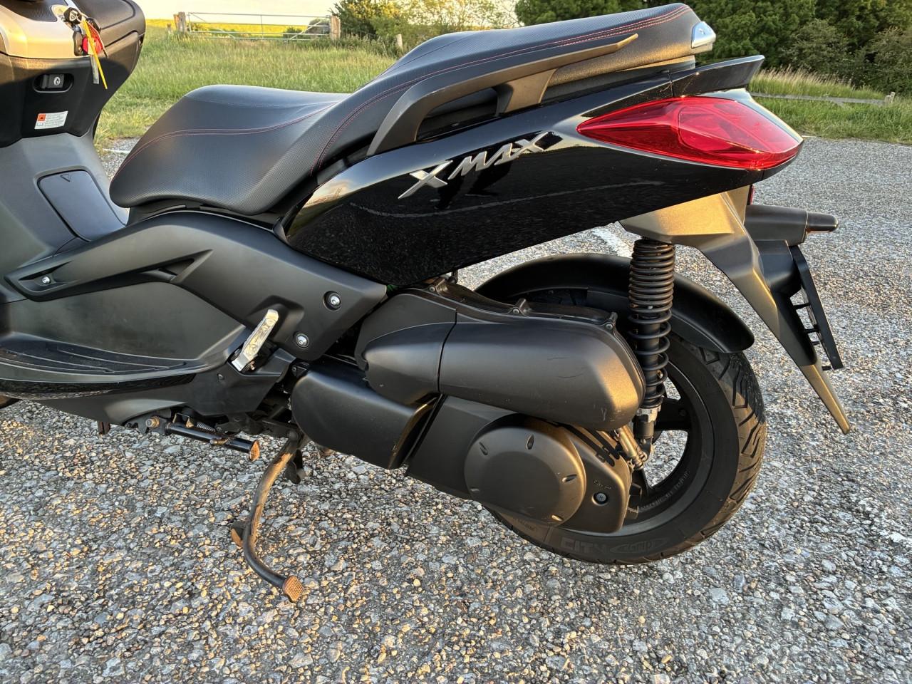 Yamaha X-max 250R Motorscooter met lage KM-stand