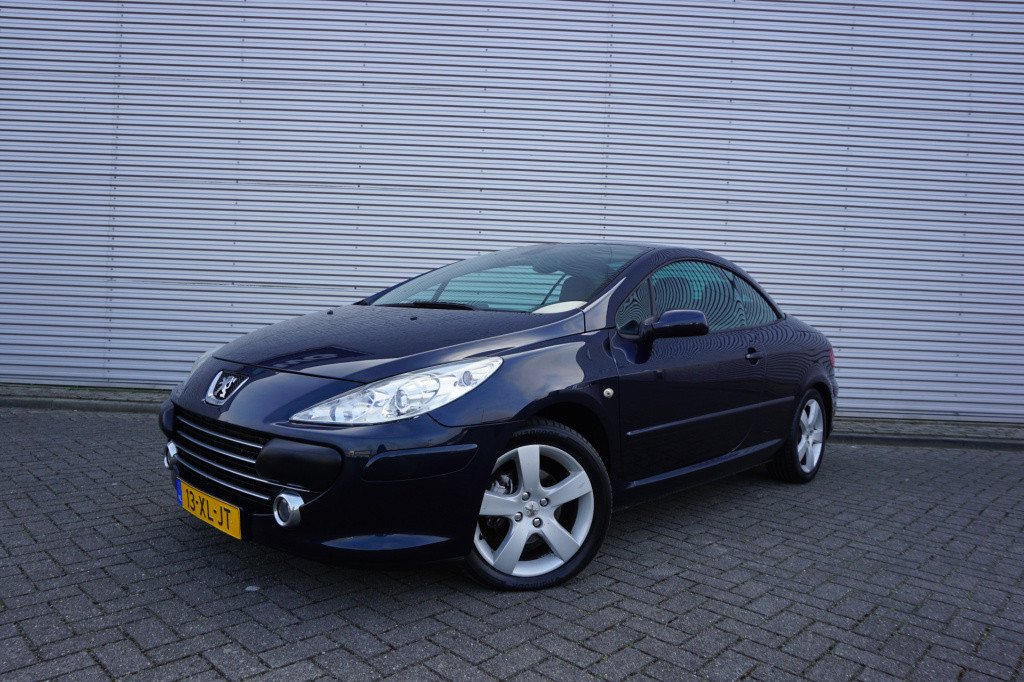 Peugeot 307 cc 2.0-16v climate / cruise controle / leder / nap