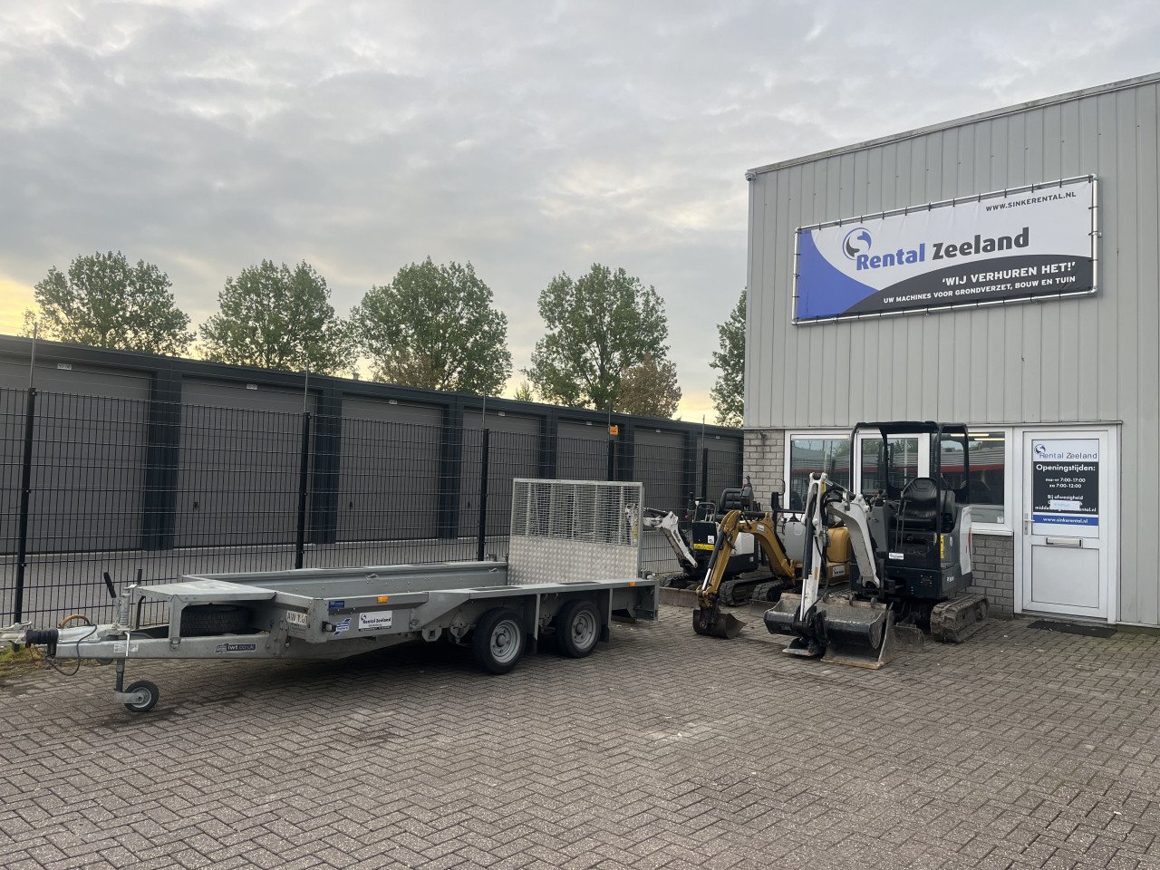 Te huur: Minigraver, graafmachines 0.9T, 2.0T, 2.5T tot 25T