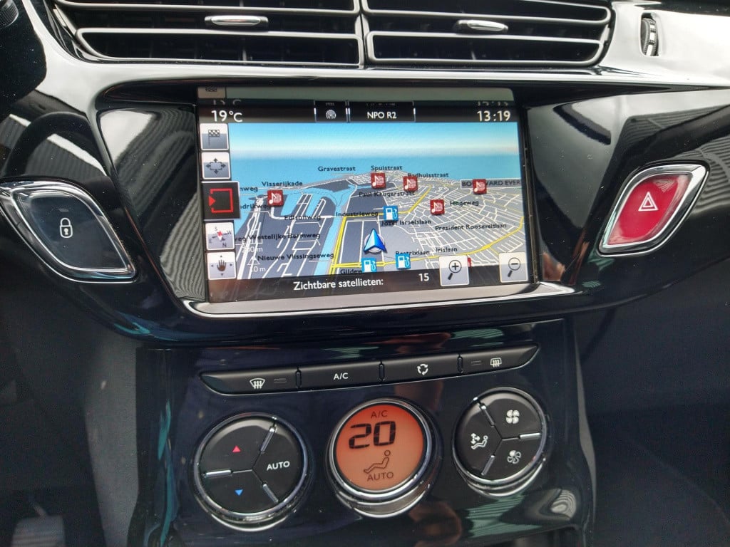 Citroen C3 1.2 82 pk collection nav/clim/trekhaak