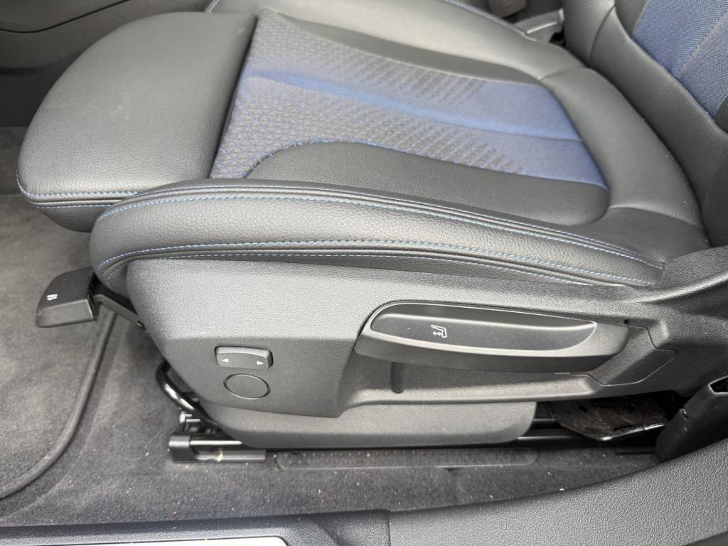 BMW 1 Serie 118i 136pk automaat high executive m-sportpakket 5-drs