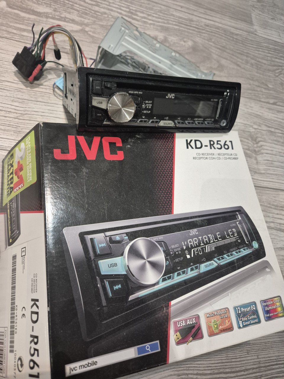 Auto radio usb/aux bluetooth cd