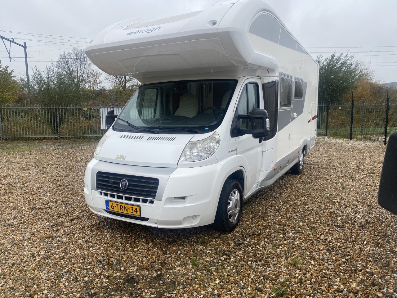 Elnagh Prince 55L  - Luxe gezinscamper vol comfort en vrijheid!