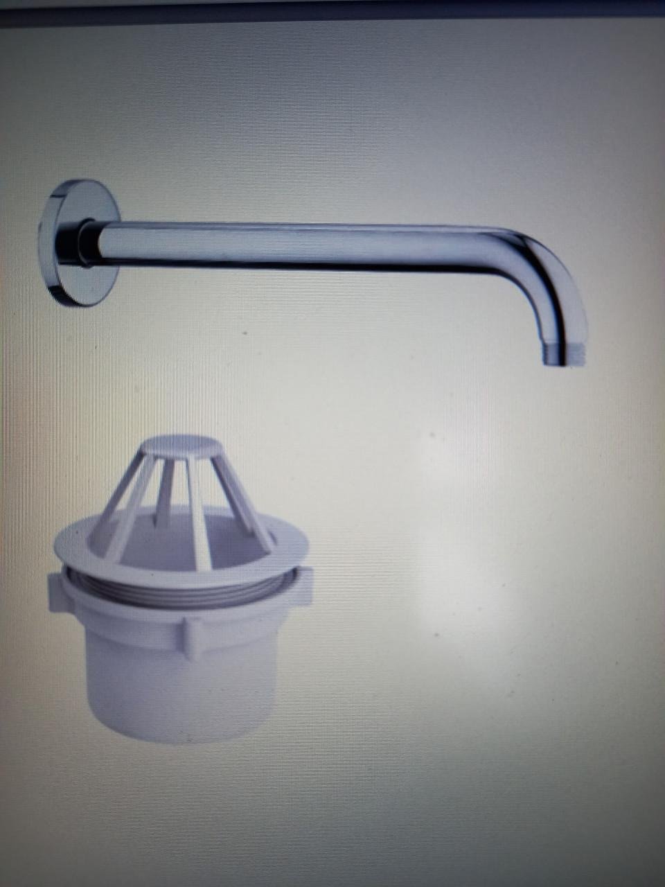 Raam dorpelstenen. 7 stuks. PVC gootuitloop. Schuurbanden. GROHE douchearm.