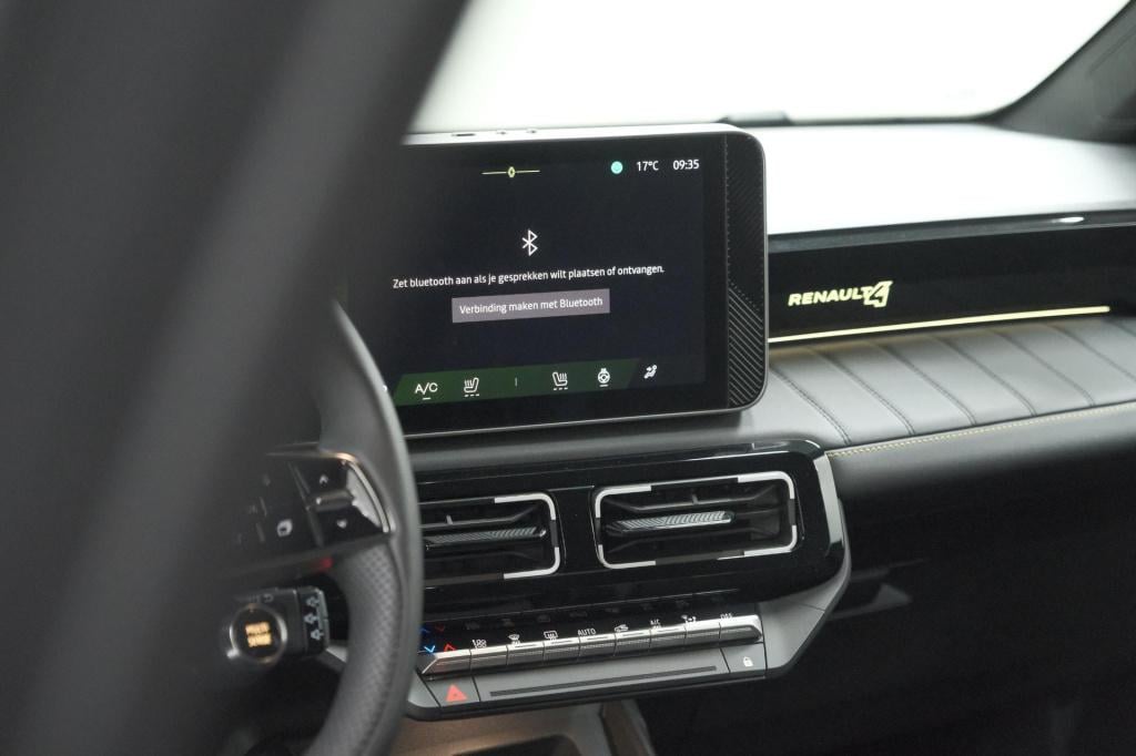 Renault 4 comfort range iconic 52 kwh | pack advanced driving assist | came