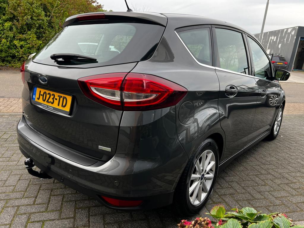 Ford C-max 1.0 titanium