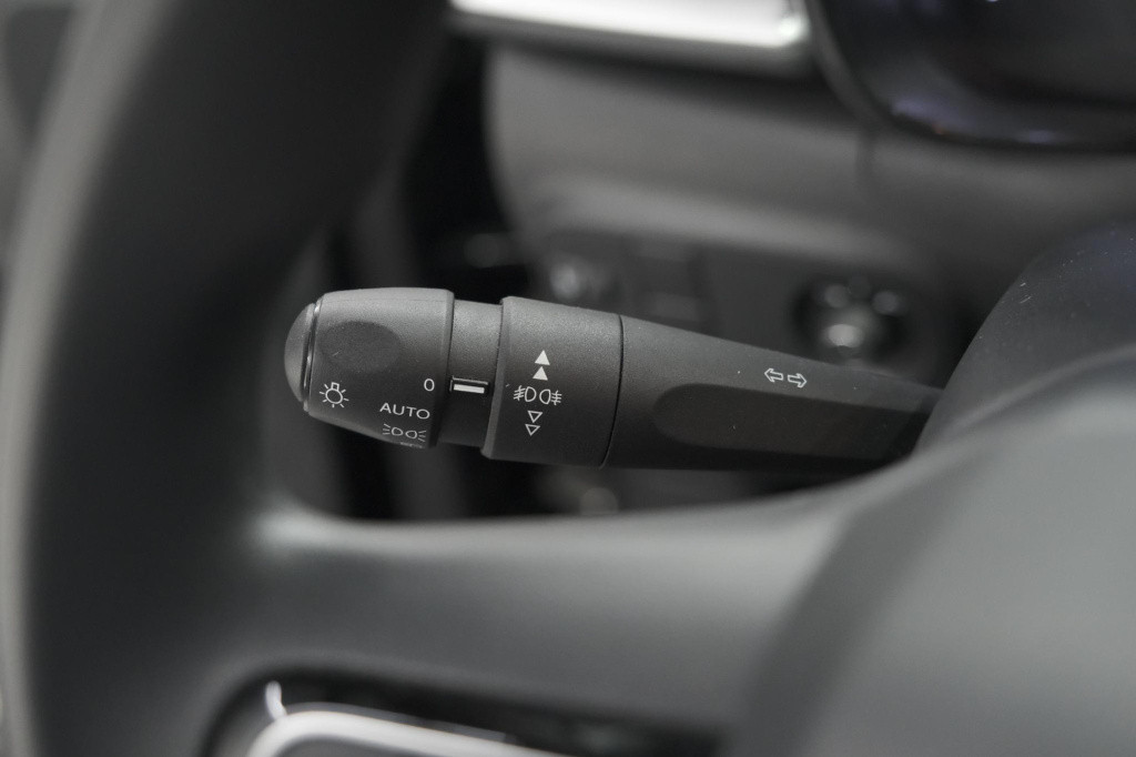 Citroen C3 puretech 110 eat6 max | apple carplay | parkeersensoren | 16 inc