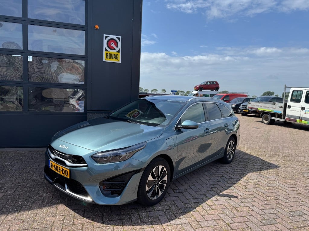 Kia Cee'd 1.6 gdi phev dynamic plusline