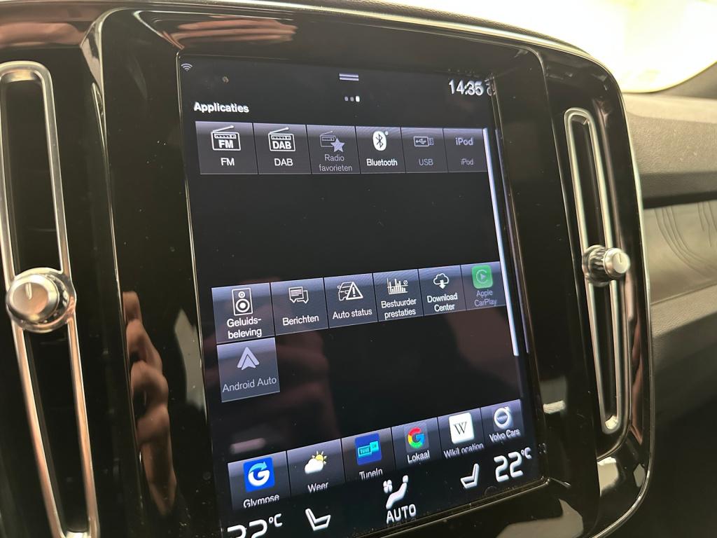 Volvo XC40 1.5 t4 plug-in hybrid ultimate dark | trekhaak | panoramadak | h