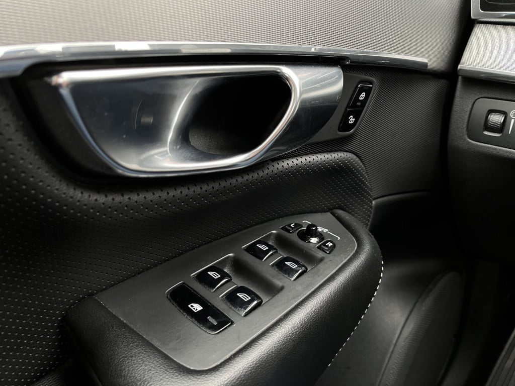 Volvo XC90 2.0 d5 awd r-design | blis | head-up | pilot assist | 360'' came