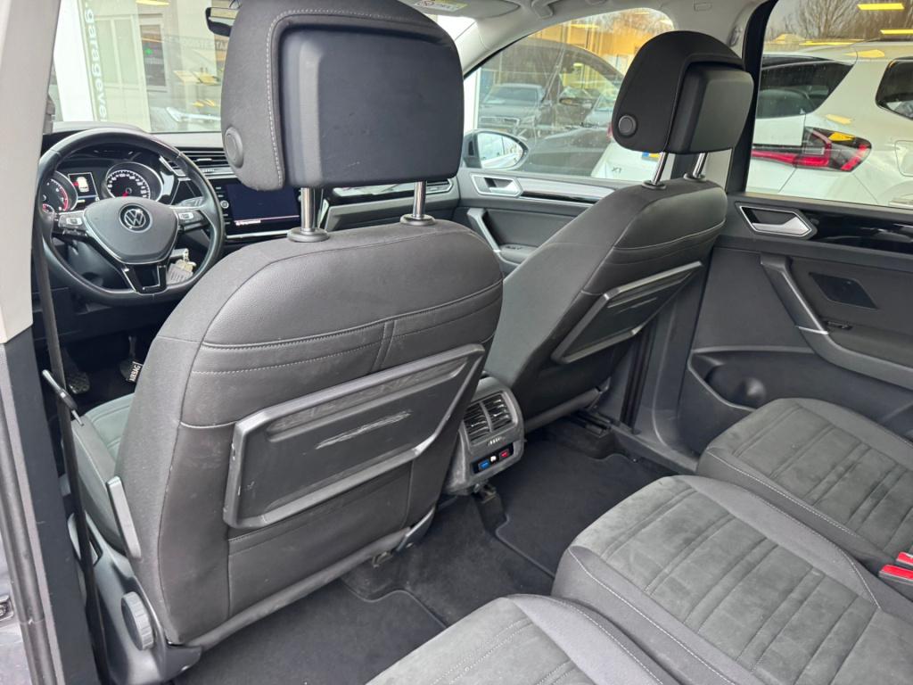 Volkswagen Touran 1.5 tsi highline
