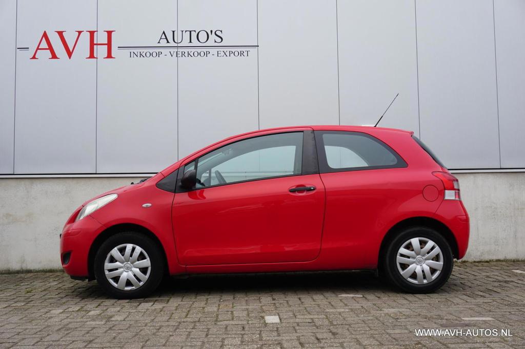 Toyota Yaris 1.0 vvti acces