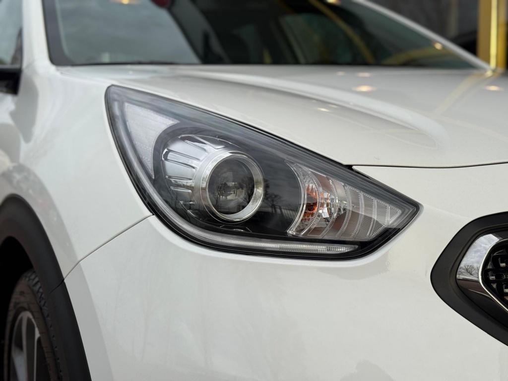 Kia Niro 1.6 gdi hybride - stoelverwarming - stuurwielverwarming - leer