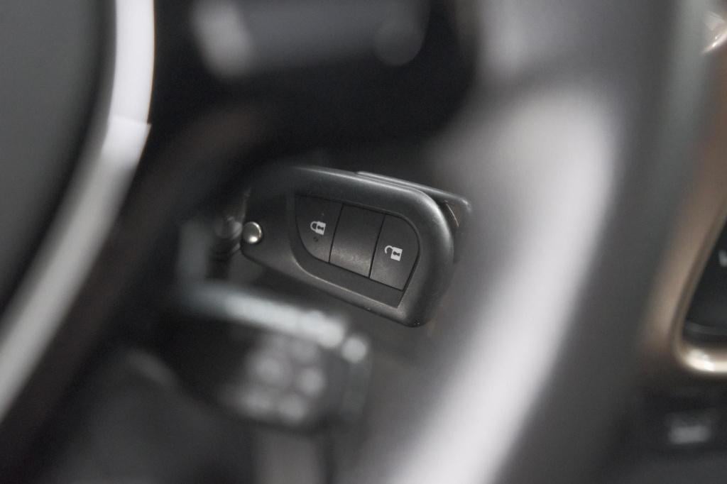 Citroen C1 1.0 vti origins | uniek! | camera | climate control | 15 inch li