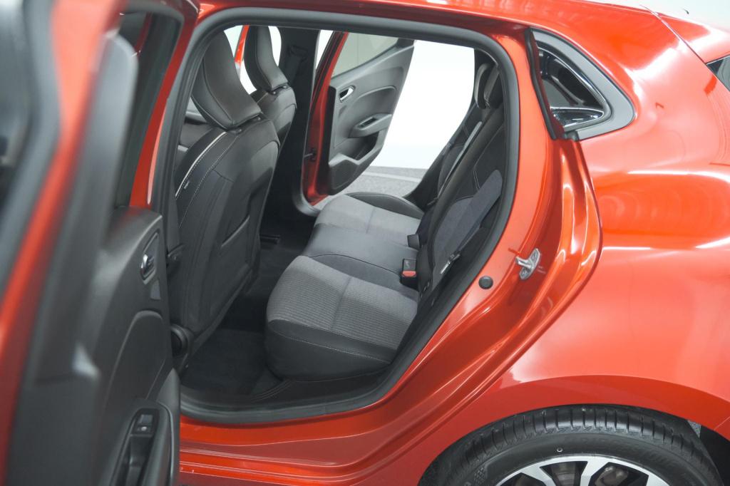 Renault Clio tce 90 gpf techno | 360 camera | adaptieve cruise control | 9.