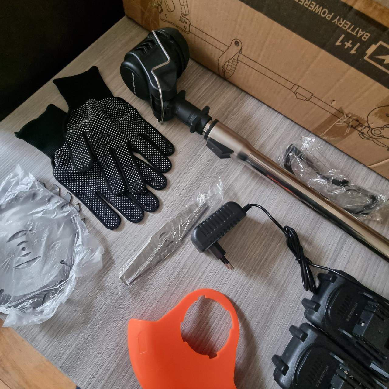 Maaier met stalen blad (zaagblad)