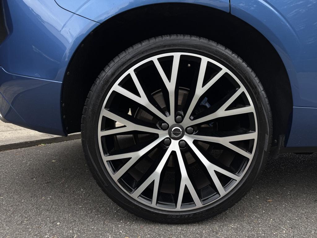 Volvo XC60 2.0 t4 r-design - liefhebbersauto! -
