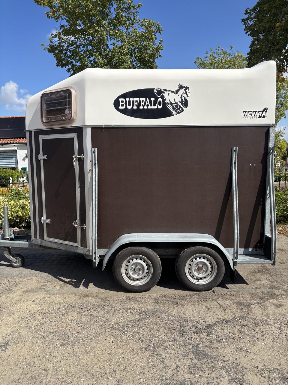 Henra Buffalo 2-paards paardentrailer