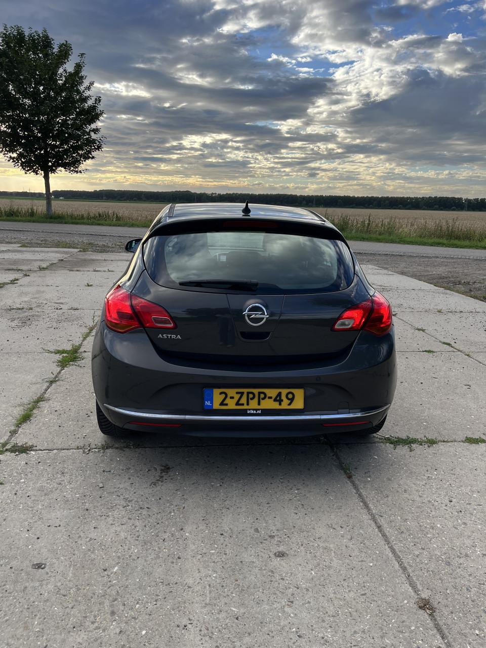 Opel Astra 1.4 Turbo
