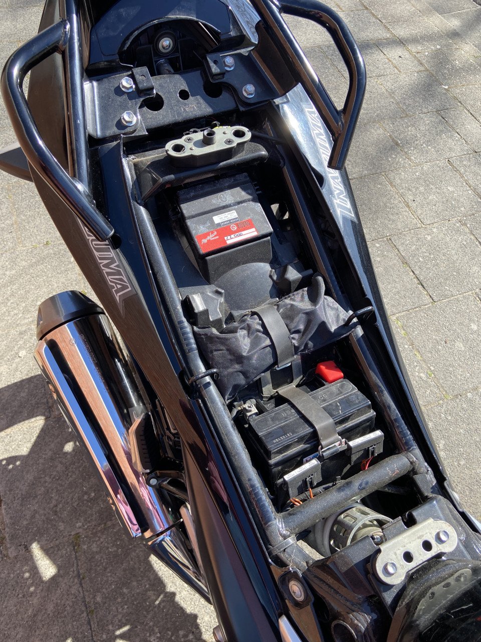 Motor Suzuki GS 250 Inazuma