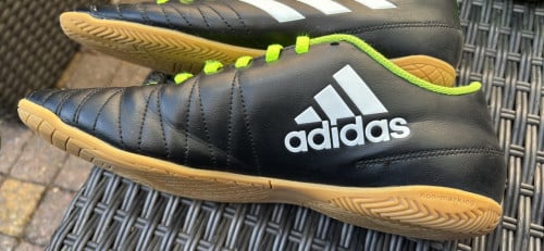 Adidas sportschoenen maat 42.5