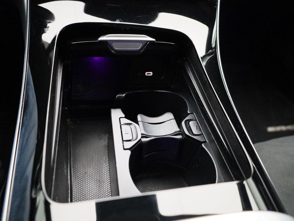 Mercedes-Benz C-Klasse 300 e amg line | automaat | lage km stand | climate 