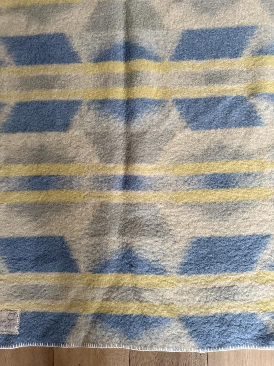 100% scheerwol deken WALRA L 217cm X B 176cm