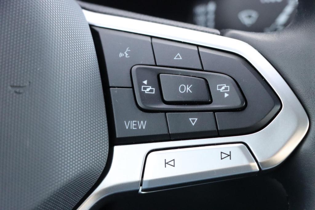 Volkswagen Polo 1.0 tsi life | carplay | sensoren | adaptive