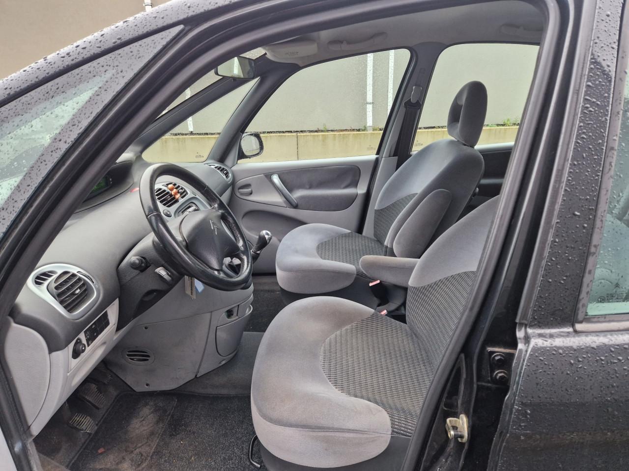 Citroën Xsara Picasso 1.6i-16V Caractère