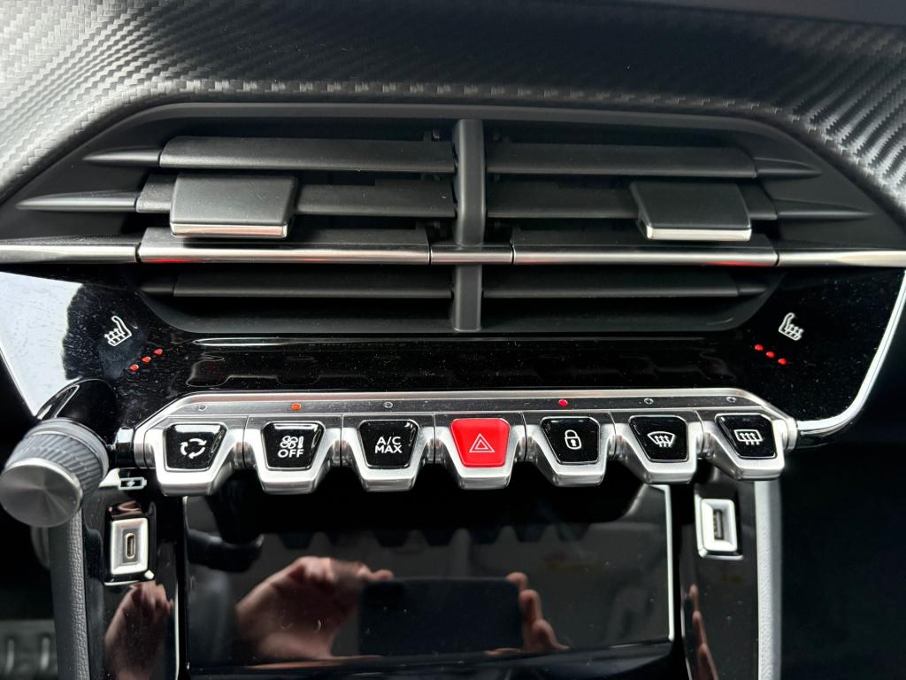 Peugeot 208 1.2 puretech allure pack