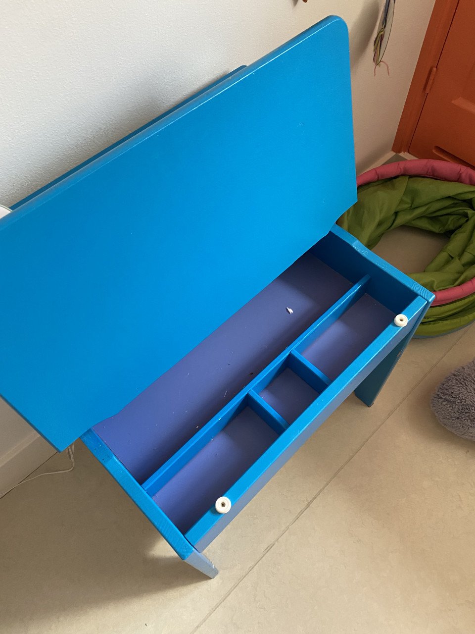 Houten peuter/kleuter bureau