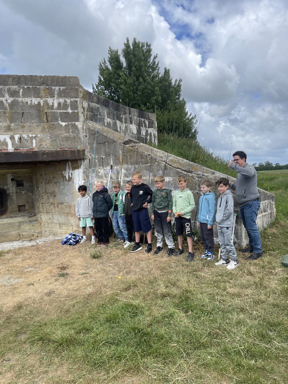 Sportvissers op de vijver Souburg niet in het smalle gedeelte vissen A.U.B
