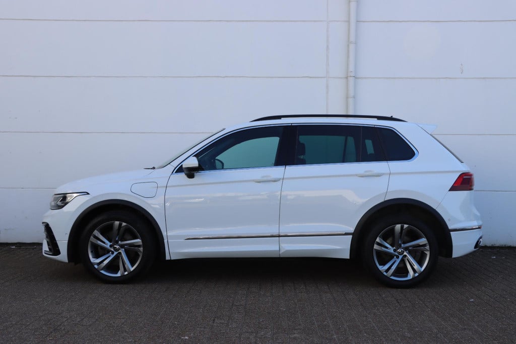 Volkswagen Tiguan 1.4 tsi ehybrid r-line business + 245pk dsg6