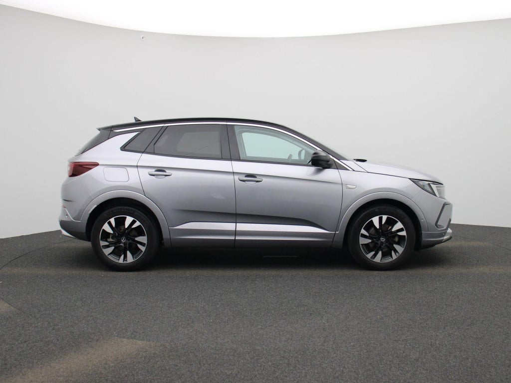 Opel Grandland 1.2 turbo business elegance | camera | navigatie | climate c