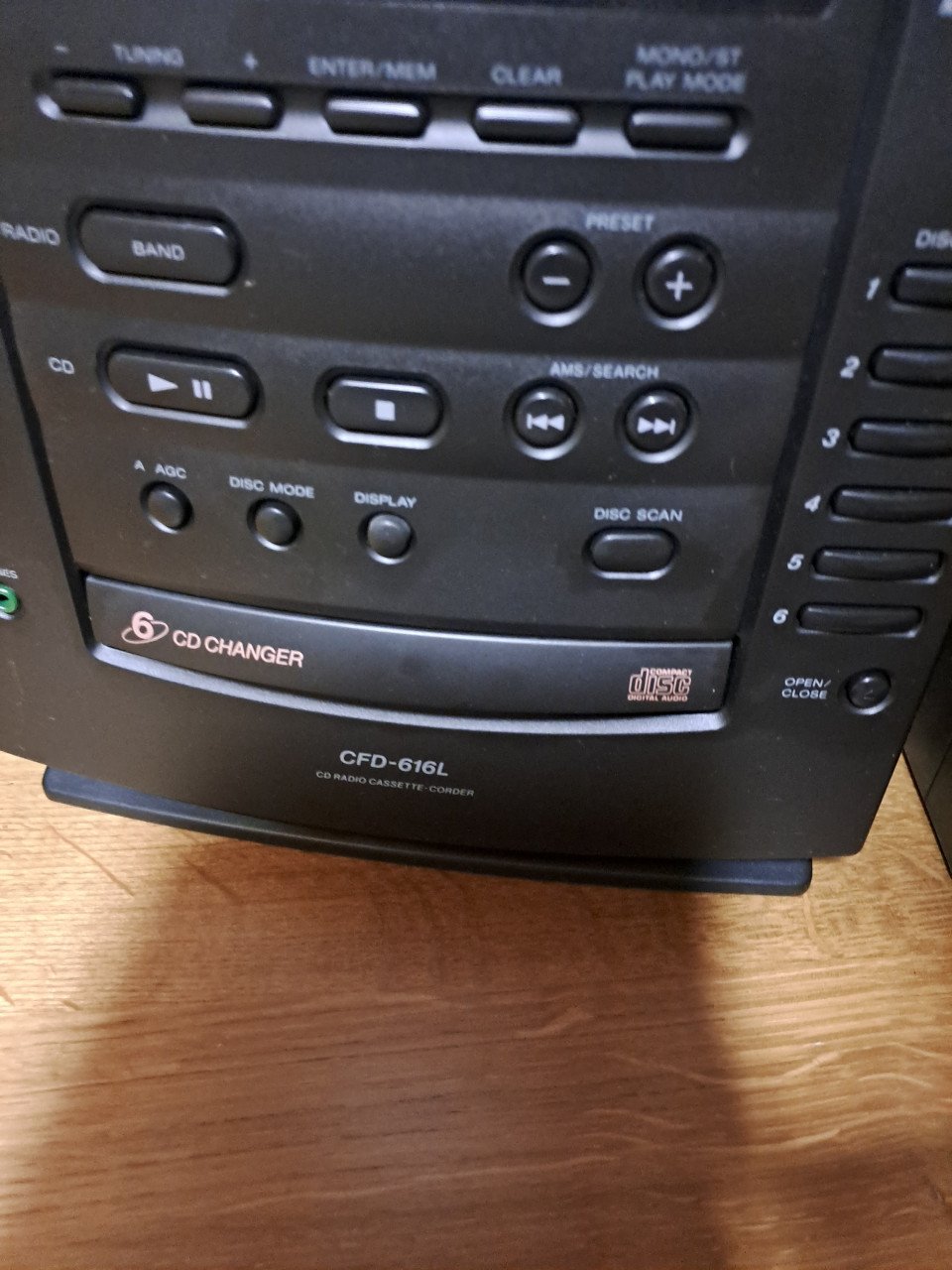 Stereotoren met cassette deck