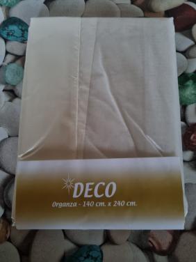 Nieuw: organza tafelloper