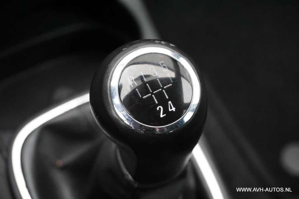 Opel Corsa 1.2-16v '111' edition
