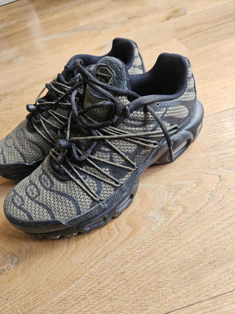 Nike tn sneakers