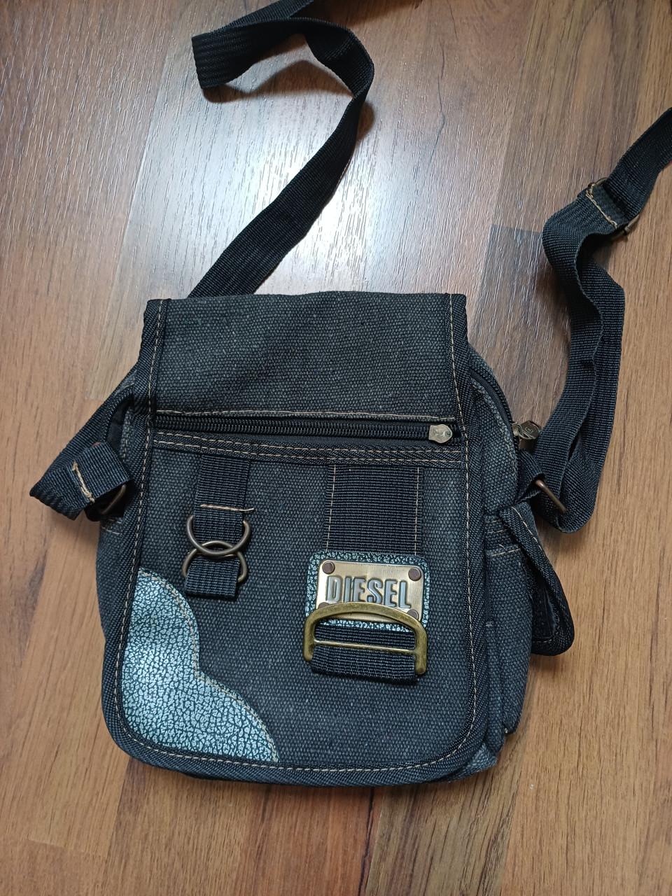 Zwarte handtas, 2x portemonnee en herentasje