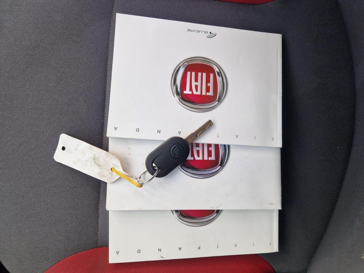 TE KOOP FIAT PANDA TWINAIR LOUNGE EURO 5 TWEEDE EIGENAAR