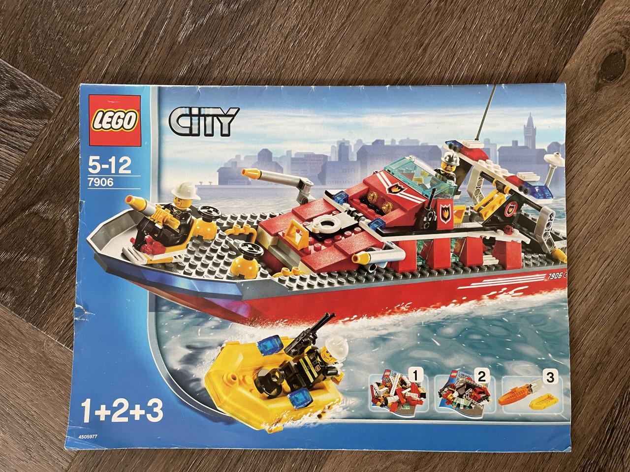Lego City: Brandweerboot 7906