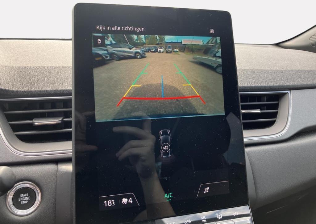 Renault Captur 1.6 e-tech full hybrid 145 techno - demo