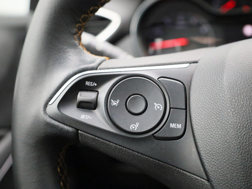 Opel Crossland X 1.2 turbo innovation | navigatie | apple carplay / android