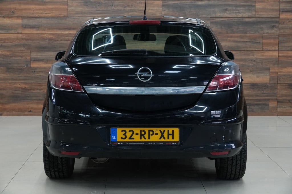 Opel Astra gtc 1.6 sport | cruise |