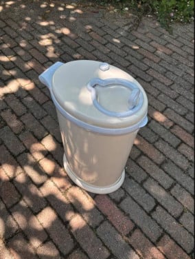 Ubbi Luieremmer Ivoor Metaal